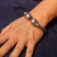 Load image into Gallery viewer, Black Skull And Bone Bracelet

