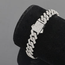 Load image into Gallery viewer, Men's Bold And Wide Cuban Bracelet
