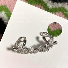 Load image into Gallery viewer, Shiny Zircon Flower Ear Cuffs
